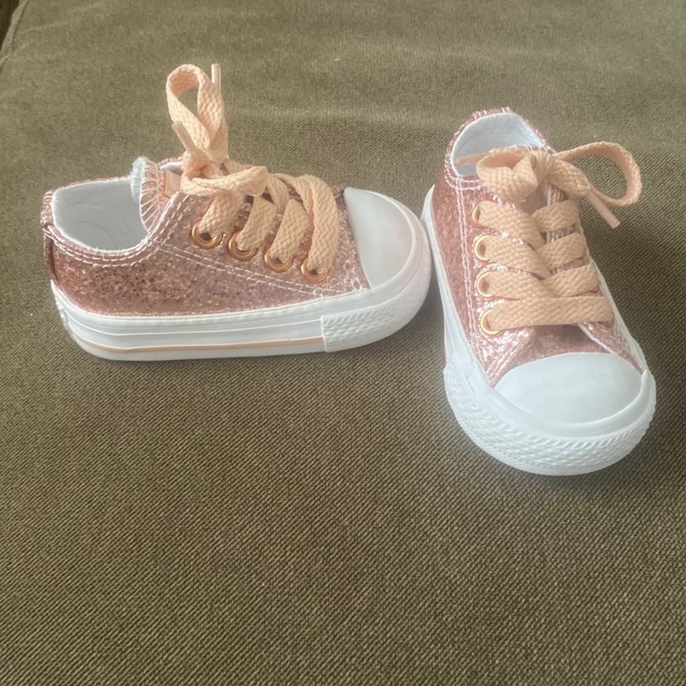 Baby girl infant Converse shoes